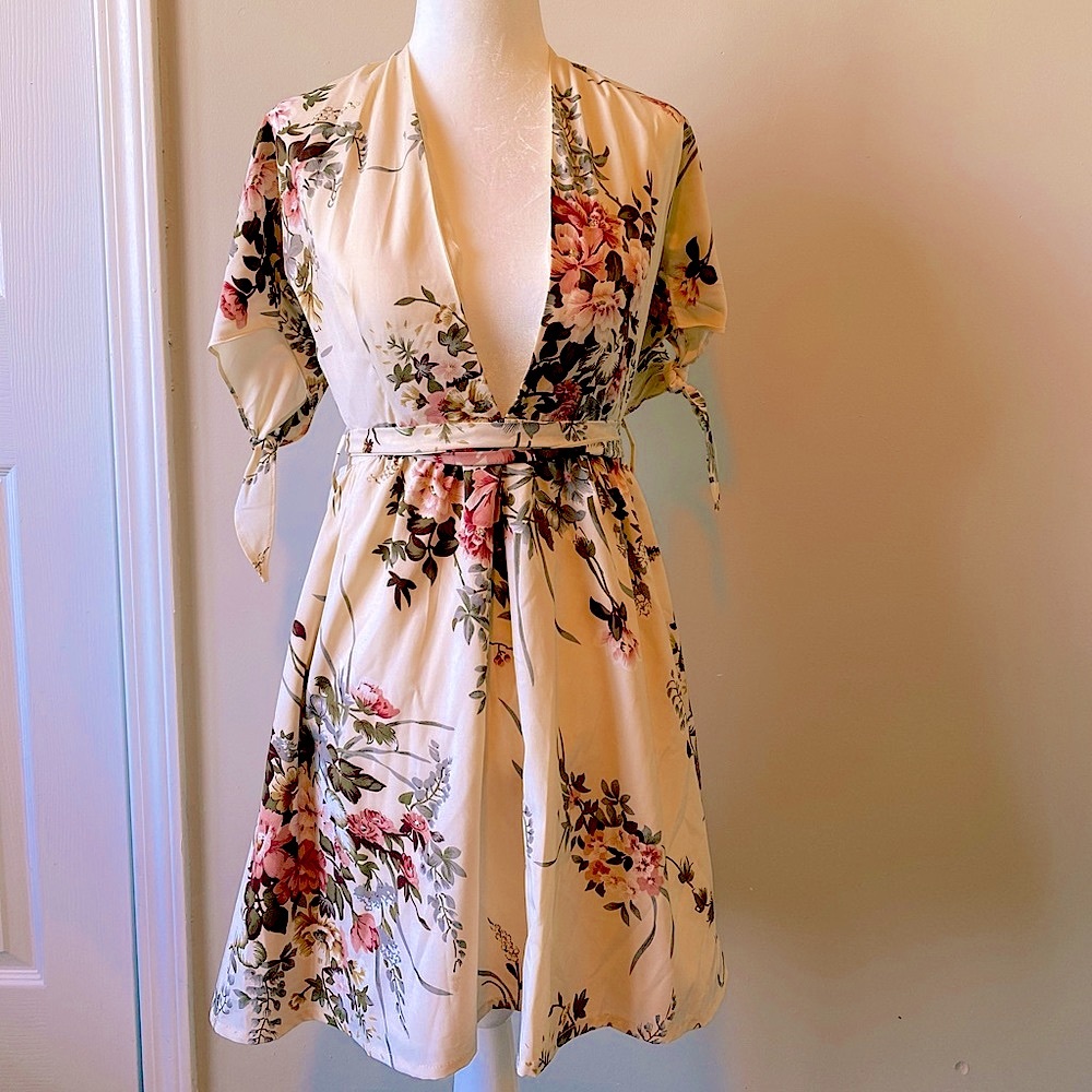 Showpo Deep V Floral Dress